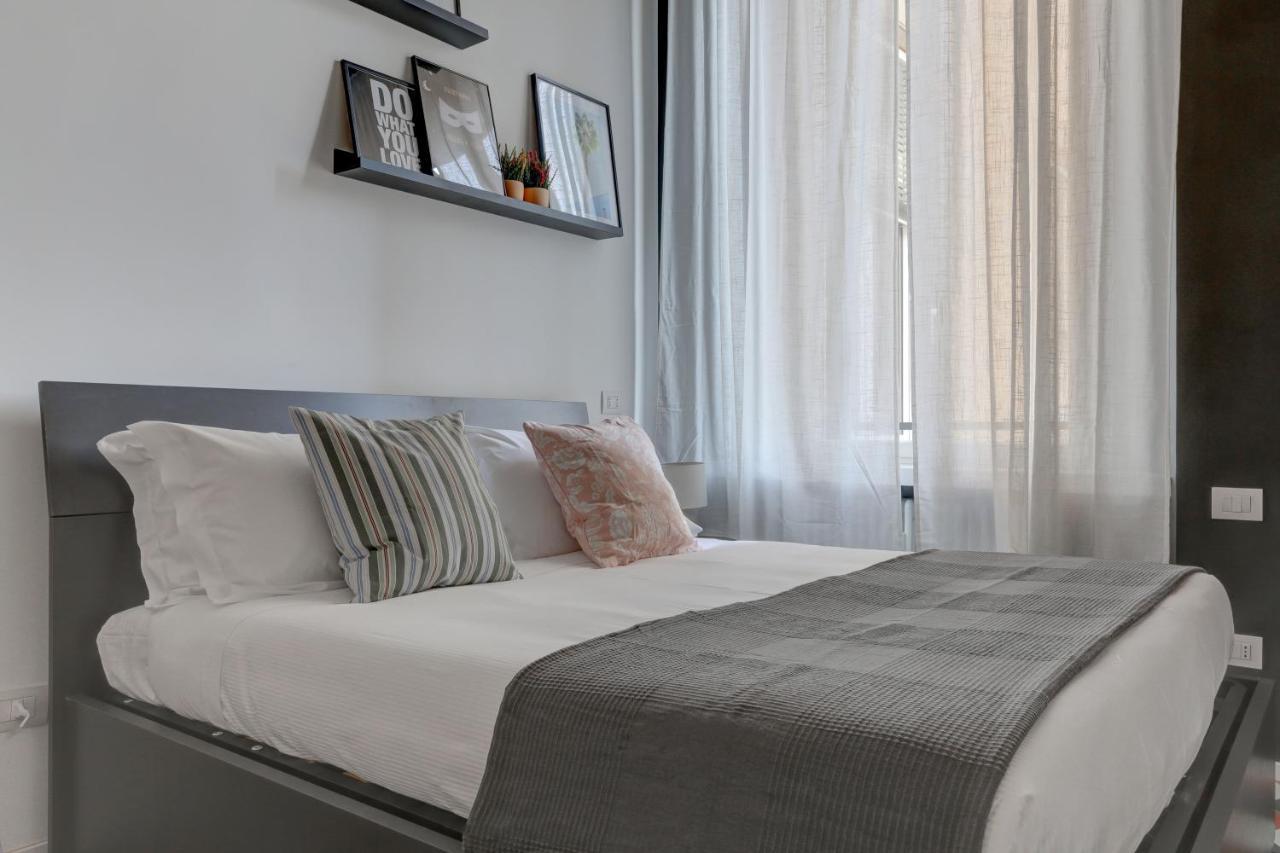 Colosseo Apt Laterano 85 - Home And More Ρώμη Εξωτερικό φωτογραφία