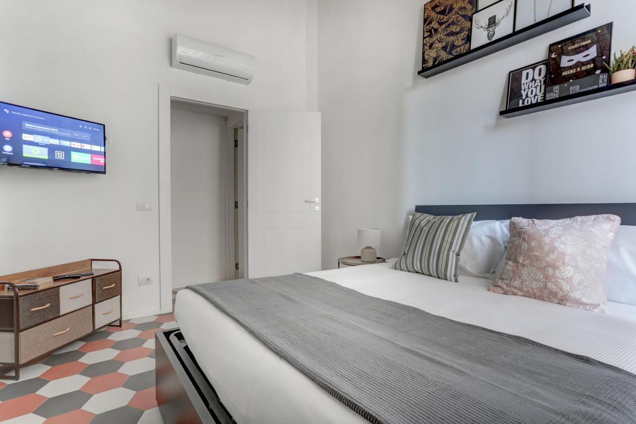 Colosseo Apt Laterano 85 - Home And More Ρώμη Εξωτερικό φωτογραφία