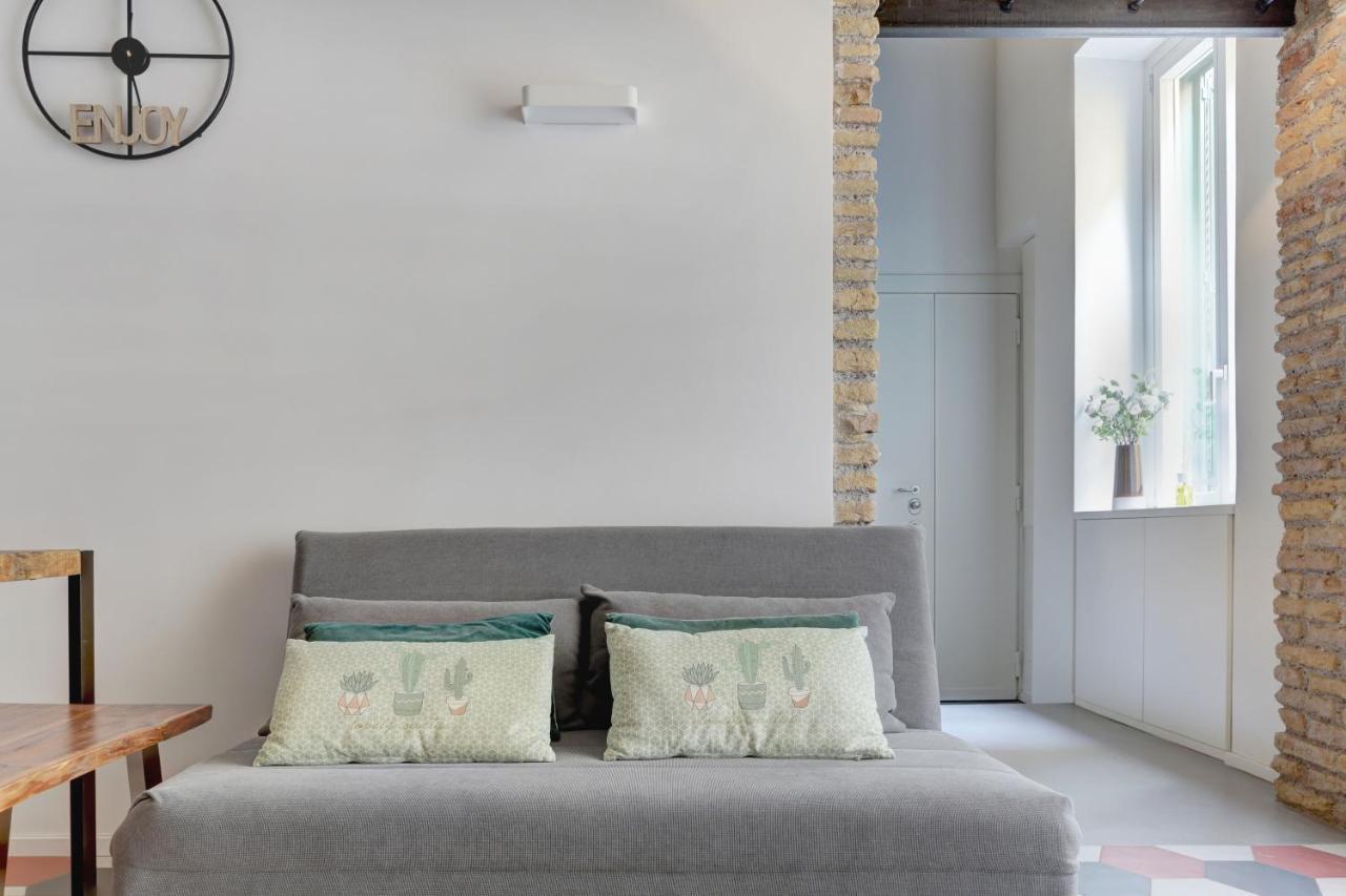 Colosseo Apt Laterano 85 - Home And More Ρώμη Εξωτερικό φωτογραφία